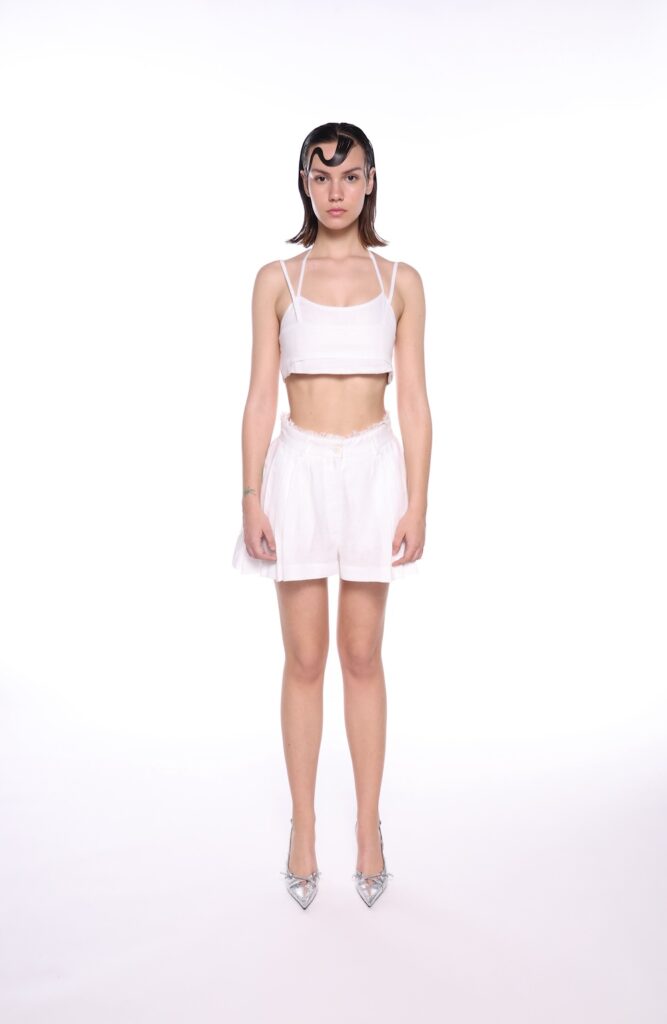 Akrenza White Linen Short