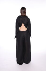 REGUSH Besa Black Linen Set 6