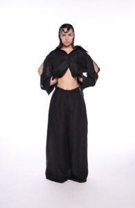 REGUSH Besa Black Linen Set 7