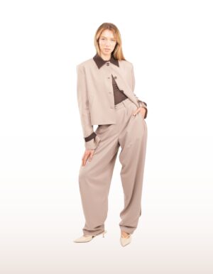 Regush Dirin Beige Jacket and Dirin High Wasited Pants 5